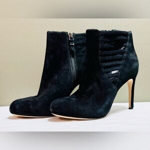 Via Spiga Black Suede Stiletto Booties 3.75” Heel Ankle Boots Size 7M NEW